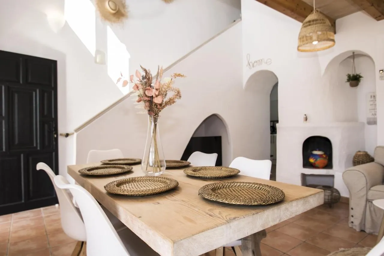 Дом отдыха Villa Alegria 55 Cala Serena Феланич Испания